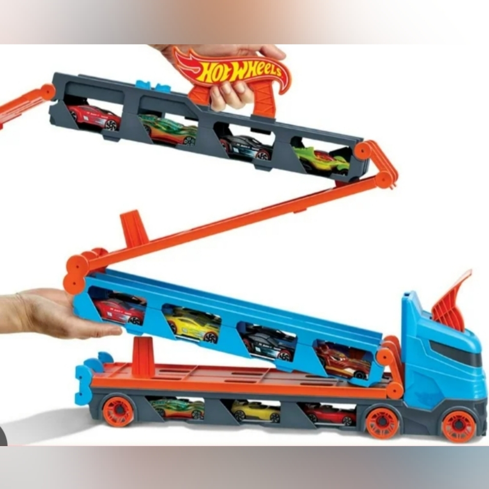 Hot Wheels Blue and Orange Car Transporter